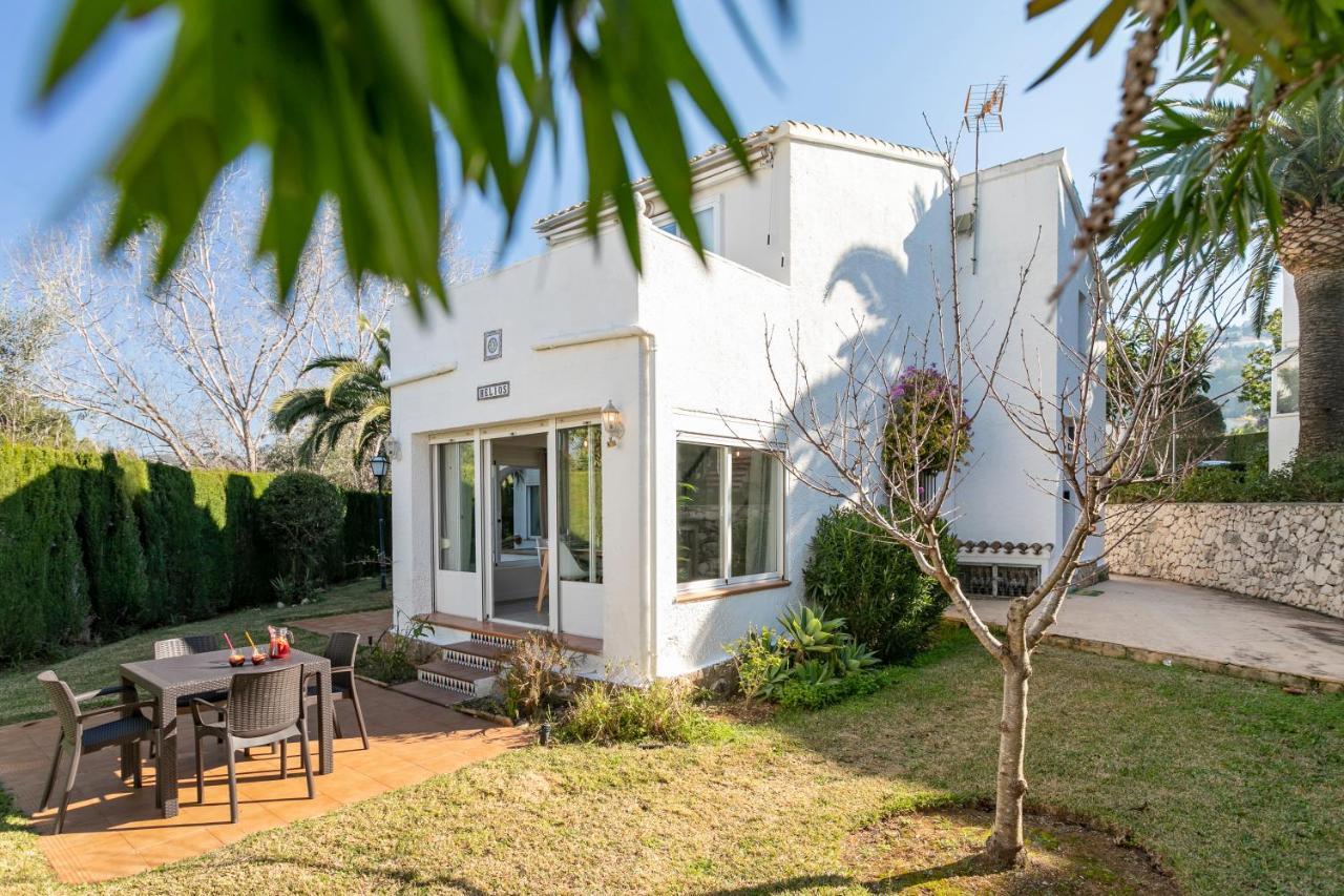 Hola From Helios Villa Muntanya la Sella Exterior photo
